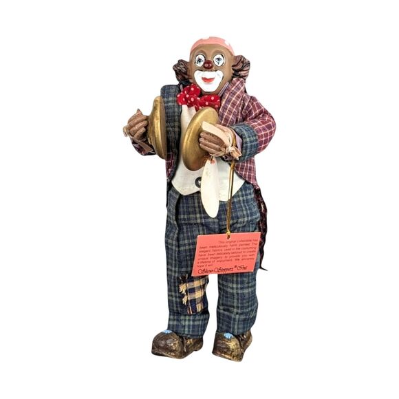Vintage Hobo Clown Doll: Show Stopper Collectible Circus Decor - Picture 8 of 8